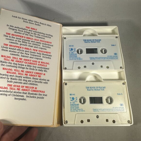 The Book Of Psalms Audiobook Read By Michael York Olive Branch 4 Cassettes 1994 - Picture 3 of 4